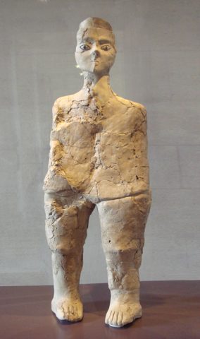 Human-shaped statue from 'Ain-Ghazal